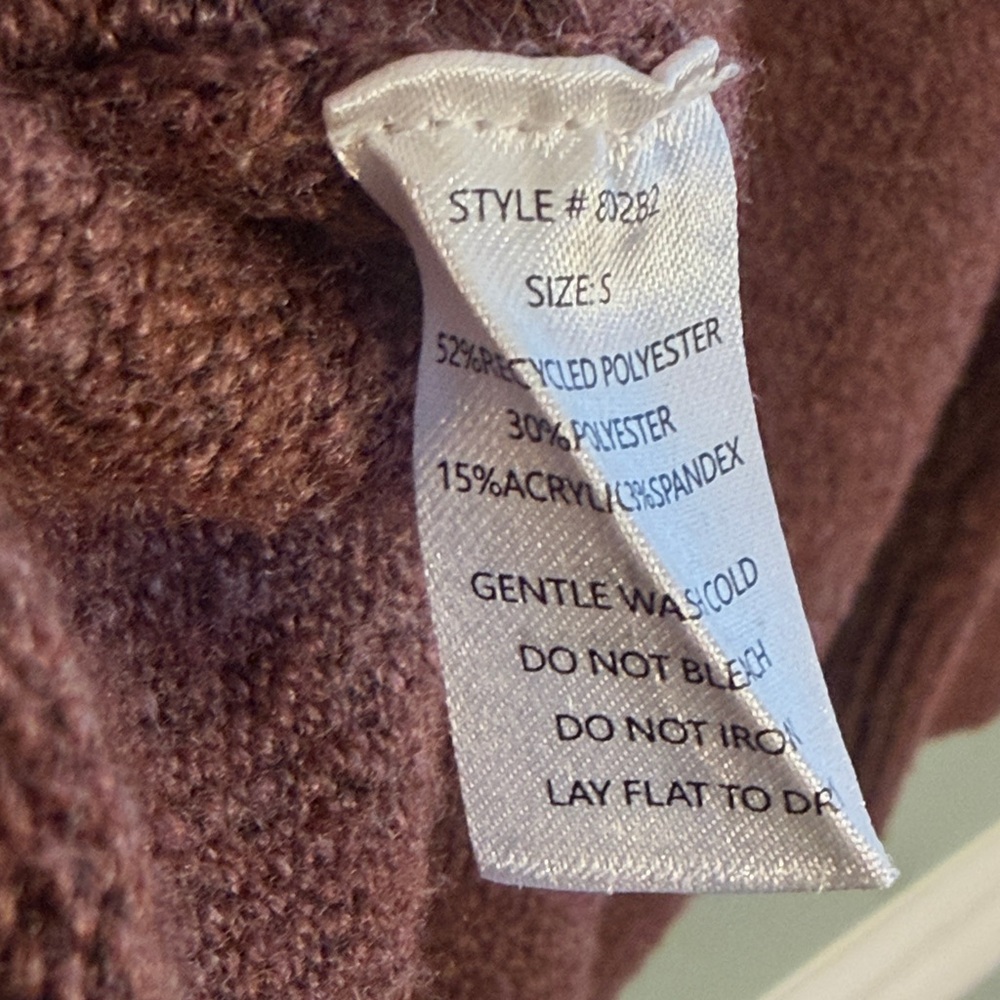 Grade & Gather Size Small Mahogany Knit Floral Oversized Sweater - Picture 7 of 8